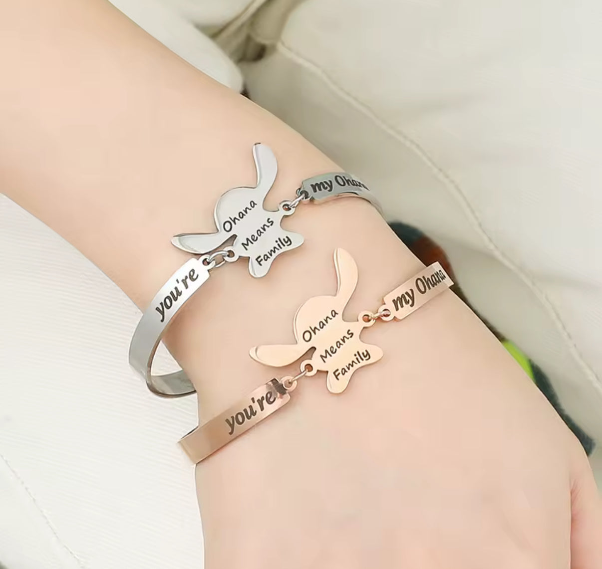 Stitch Anime / Cartoon - Ohana Means Family Anime
Bracelet - Stainless Steel Jewellery - Cute Bracelets Gift for Girl / Woman - Silver & Rose Gold Coloured