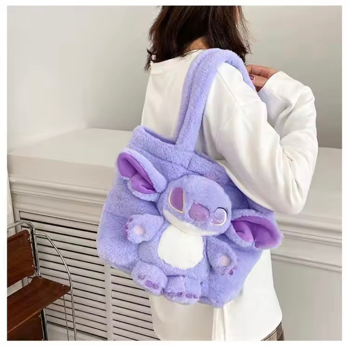 Stitch Cartoon Plush Handbag Casual All-match Crossbody
Bag Portable Anime Satchel Tote Fashion Bag - School / Travel - Kawaii - Perfect Christmas / Birthday Gift -
35x28x12cm