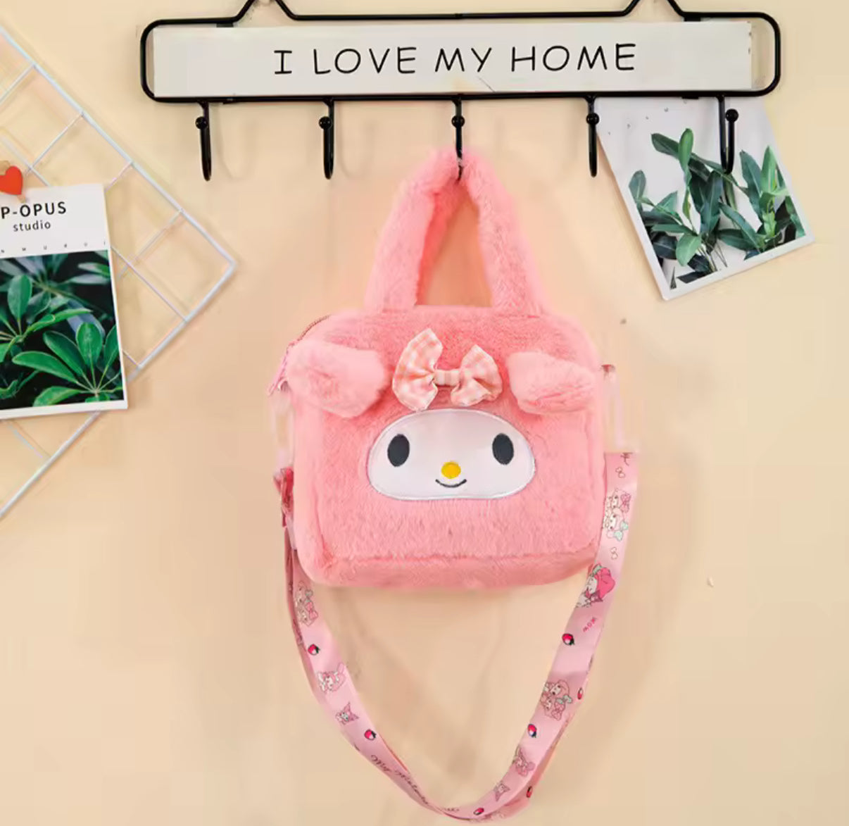 Sanrio My Melody, Cinnamorroll Plush Bag Kawaii - Melody Cartoon Anime Handbag Crossbody Cosmetic Travel Storage Bag - Perfect
Birthday / Christmas Gift For Girls