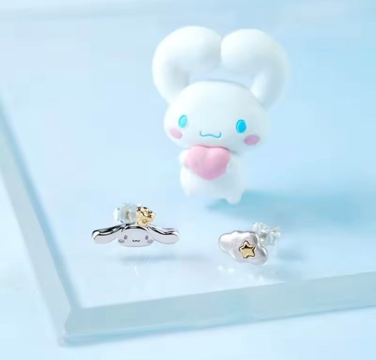 Sanrio Kawaii Cinnamoroll Cloud Series Silver Coloured
Earrings - Perfect Gift For Her - Birthday / Christmas Gift Girls / Women**