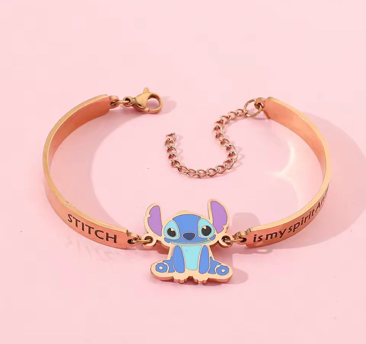 Stitch Gold Coloured Stainless Steel Lettering Link
Bracelet / Bangle for Women / Girls with Stitch Pendant - Cartoon / Anime - Perfect Birthday or Christmas Gift - With Gift Box