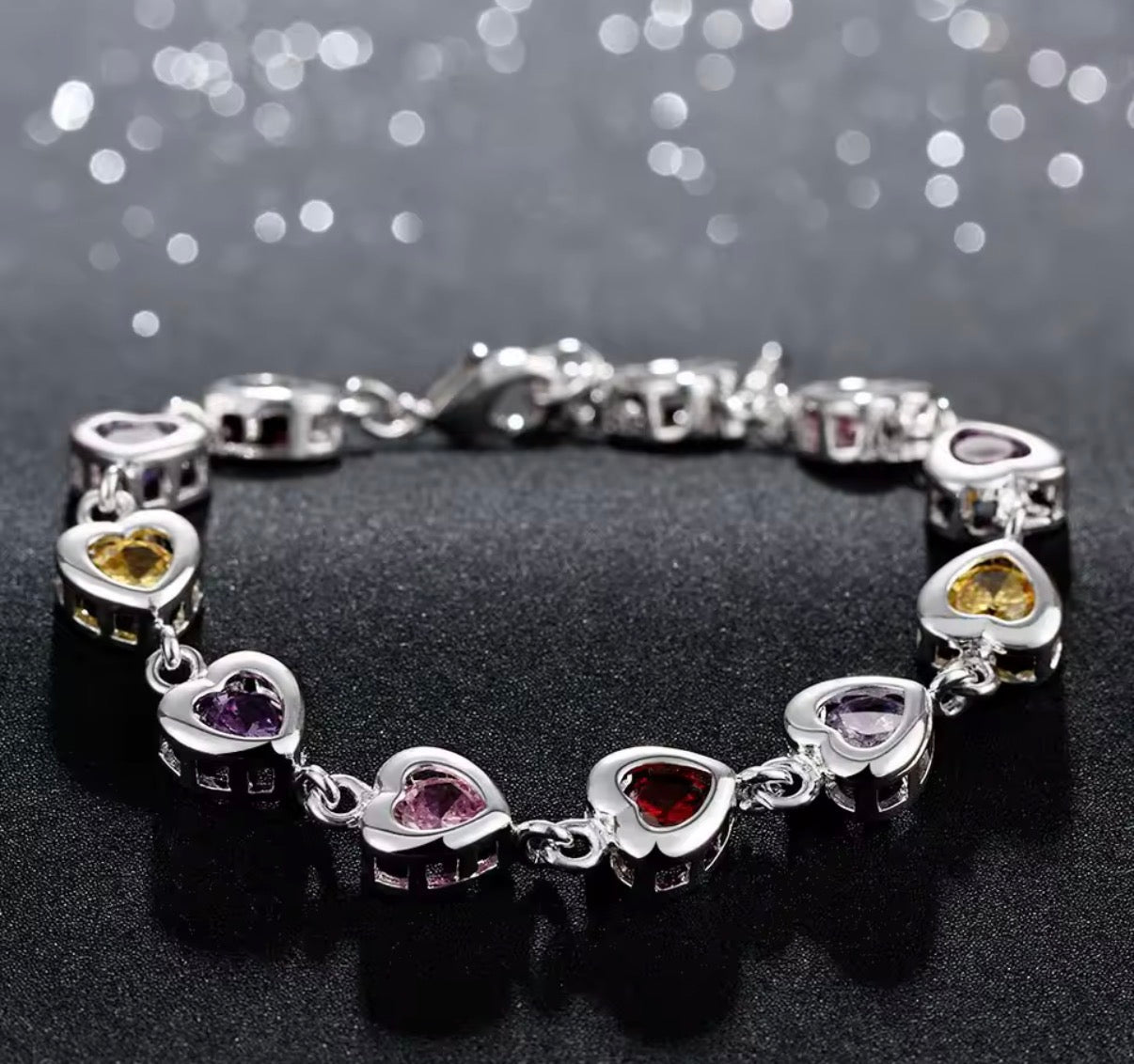Elegant Charm Heart Bracelet - 20cm Chain - Beautiful Crystal Stone Drop Jewellery - Silver Colour Fashion For Women Wedding Cute - Perfect Christmas / Christmas Gift - With Gift Box