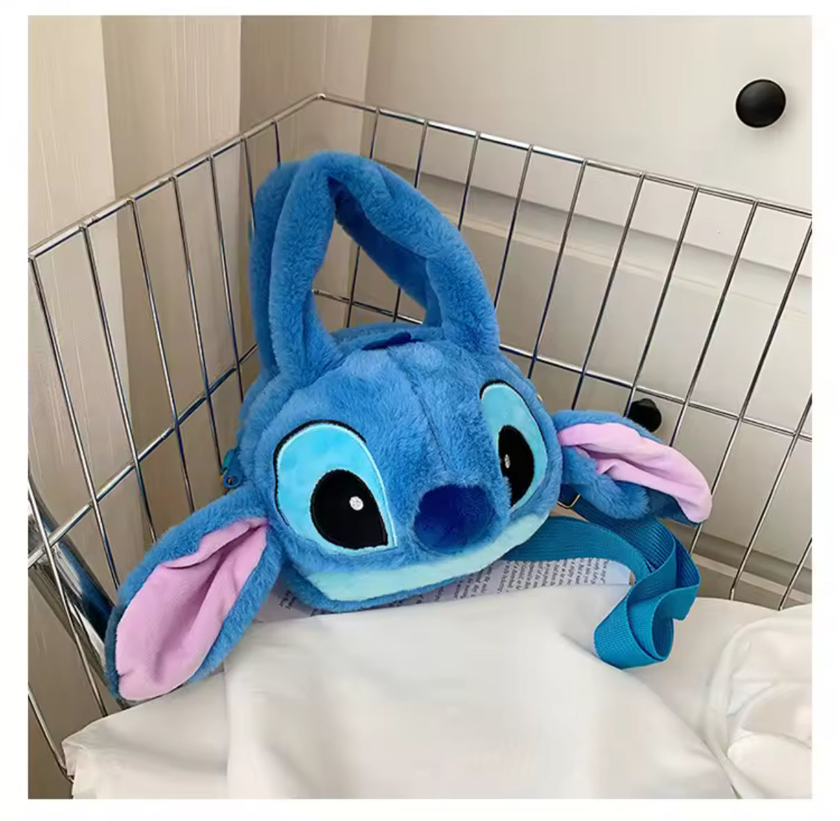 Stitch Plush Bag Toys Plush Messenger Bag Girl Handbag
Cartoon Anime - Children's Cartoon Plushie Soft Bag - Perfect For School / Travel Birthday / Christmas Gift**