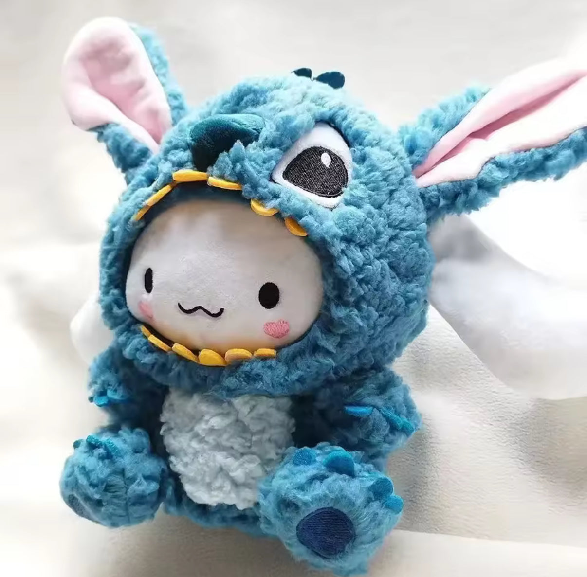20cm Disney Stitch / Sanrio Cinnamoroll Plush Cute Toy Soft Anime
Cartoon Plush Toy - Perfect Birthday / Christmas Gift -
Kawall