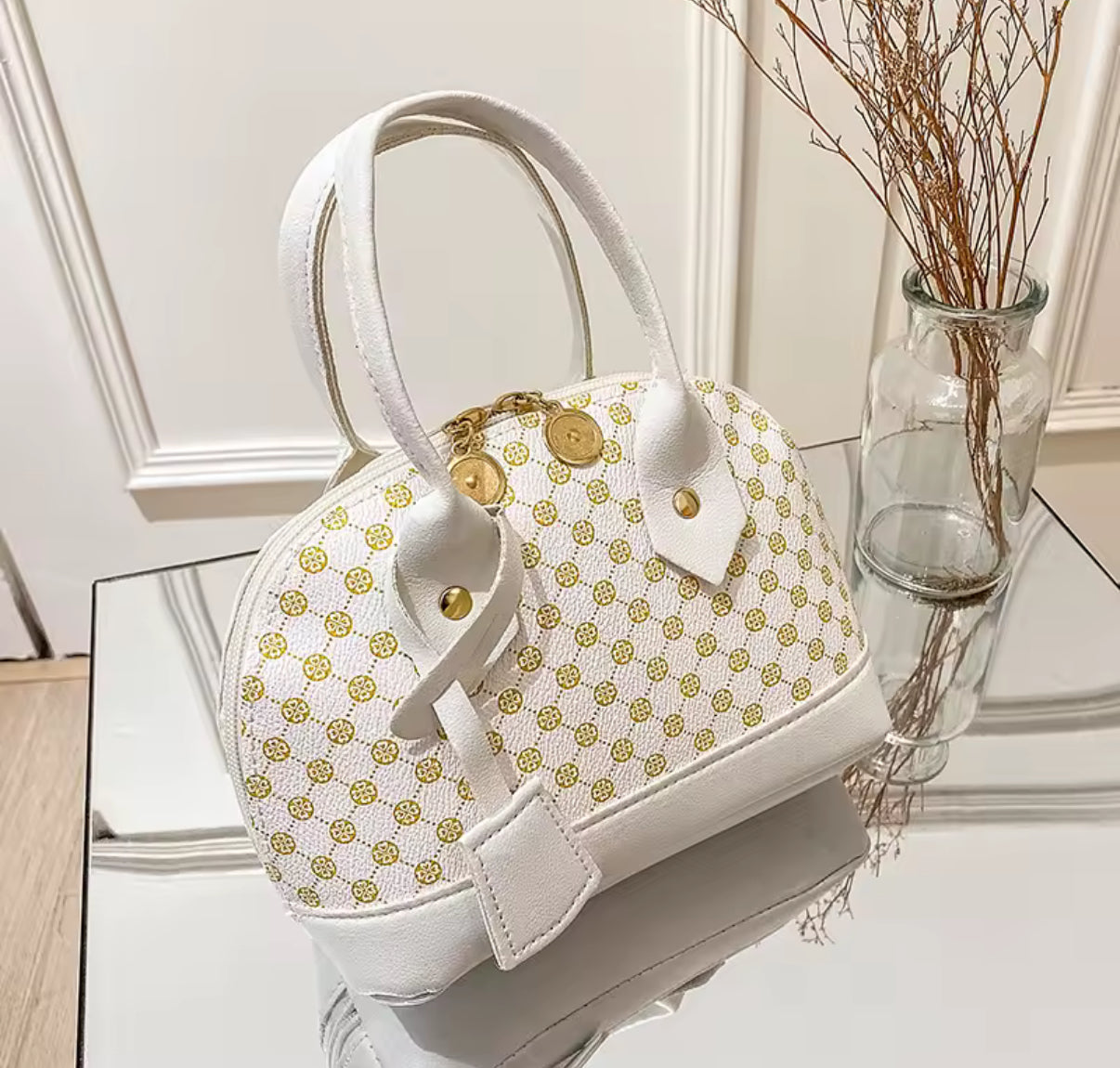 Material Shell Bag Ladies / Girls Fashion Handbag - Single Shoulder Crossbody Small Bag - Available in 4 Colours - Perfect Gift For Christmas / Birthday