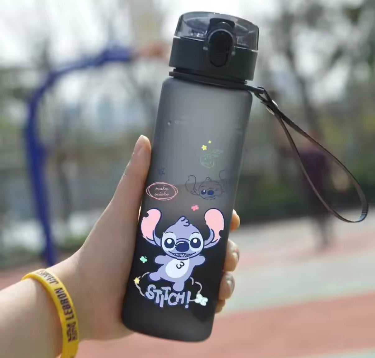 Disney 560ML Stitch Cartoon Water Bottle Cup Grey & Blue
Portable Plastic Large Capacity Clear Cup Outdoor Sports Water Bottle - Anime - 19 Different Designs - Perfect
Birthday / Christmas Gift