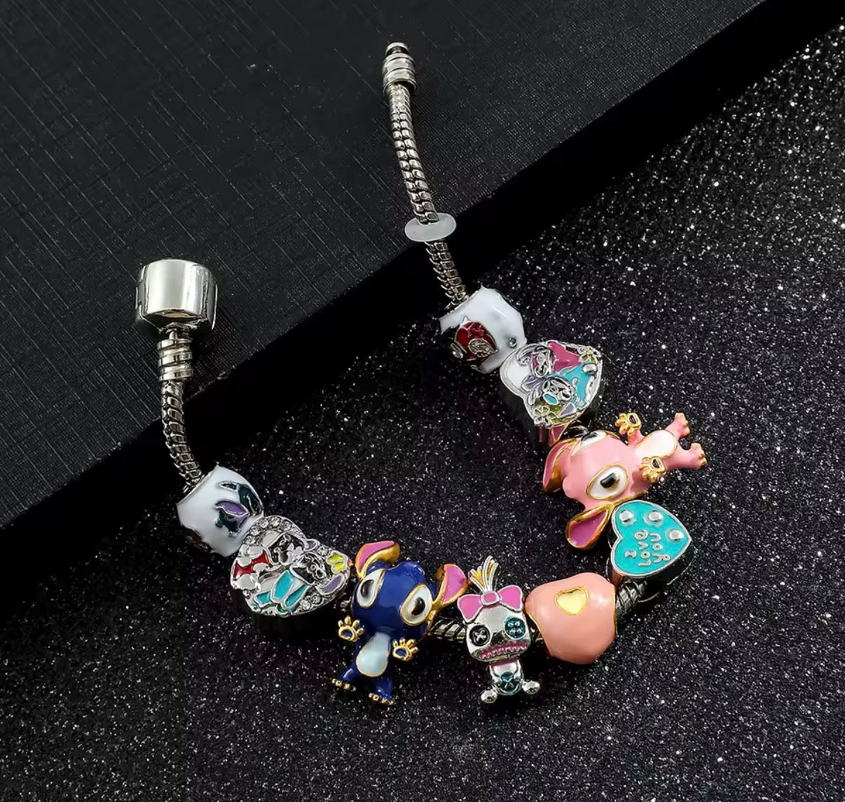 Disney Stitch Series Fashionable Scrump / Angel Themed Silver Coloured Stitch Love Beaded Charm Bracelet - 17cm & 19cm Bracelet Length - With Giftbox
