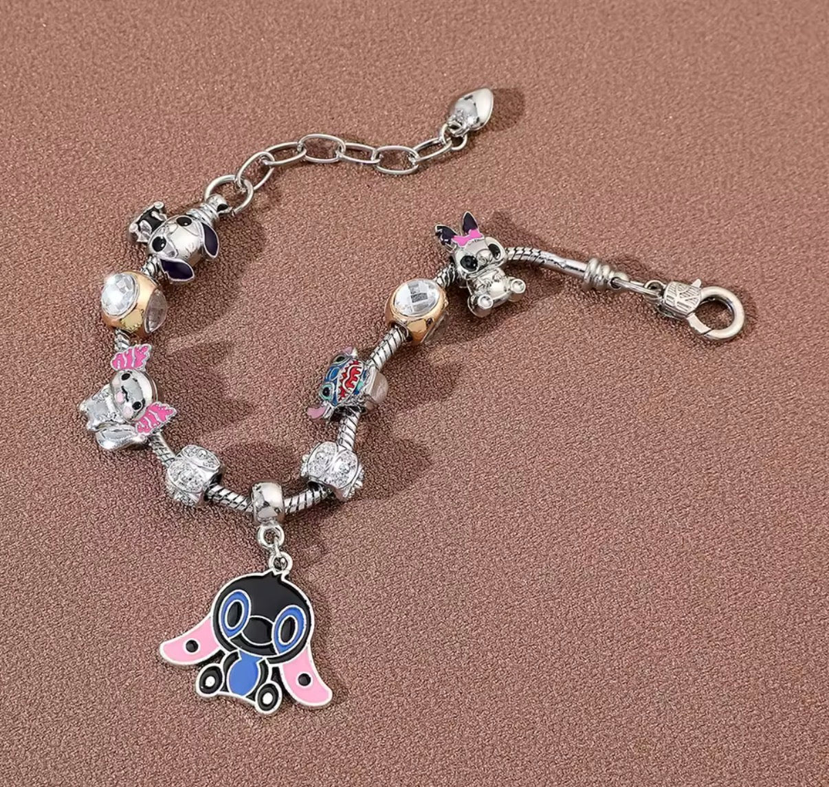 Disney Stitch Series Fashionable Cute - Stitch Big Eared Themed Silver Coloured Stitch Love Beaded Charm Bracelet - 17cm + 5cm Adjustable Length - With Giftbox