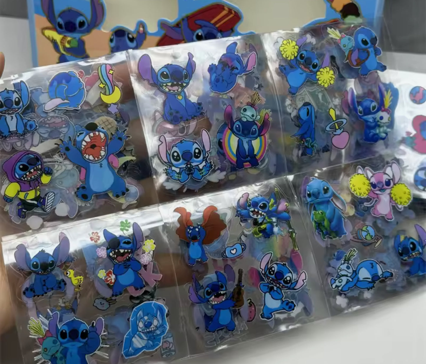 Disney Stitch Anime Cartoon Non-Repeating 100-Piece Sticker Set - Stitch Waterproof Stationery Sticker Gift Box - Perfect
Birthday / Christmas Present