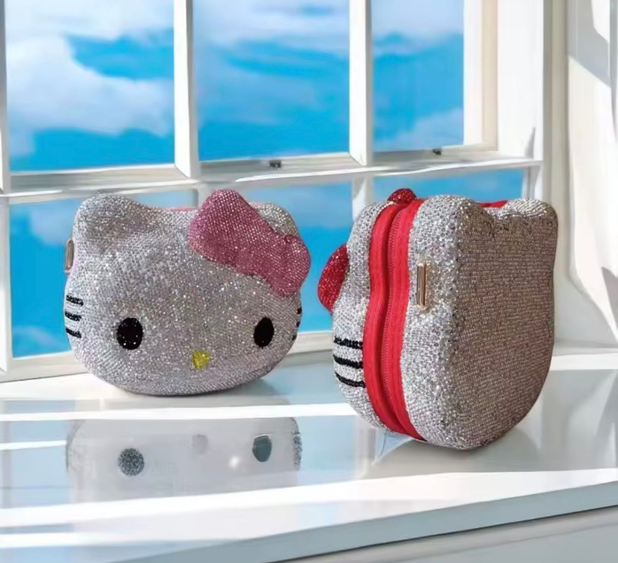 Hot Hello Kitty Diamante Bag Anime Cute Girl Y2K Style - Hardshell Chain Crossbody Bag - Versatile Use - Perfect Gift