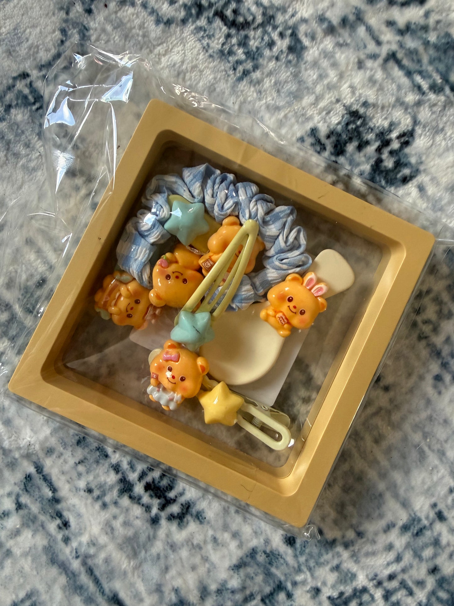Cute 6 Piece Butter Bear Hair Clips Set for Girls -  Cream Hairpins Side Clips - Kids Hair Accessories Set